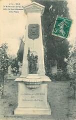 1 vue - Le Monument élevé à la mémoire des défenseurs de la Patrie (ouvre la visionneuse)