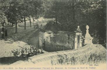 1 vue - Le Parc des Baignots - La terrasse au bord de l\'Adour (ouvre la visionneuse)