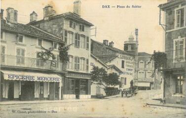 1 vue - Place du Sablar (ouvre la visionneuse)