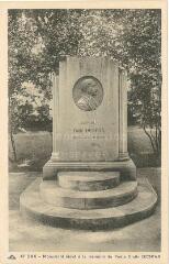 1 vue - Monument élevé à la mémoire du Poète Emile Despax (ouvre la visionneuse)