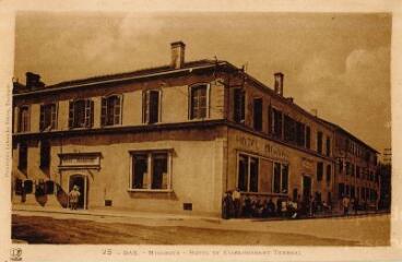 1 vue - Miradour, hôtel et établissement thermal (ouvre la visionneuse)