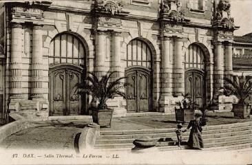 1 vue - Dax-Salin Thermal : le perron (ouvre la visionneuse)